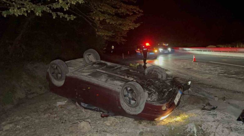 takla atan otomobilde kalbi duran surucuyu saglik ekipleri kurtardi GdMwlNB7