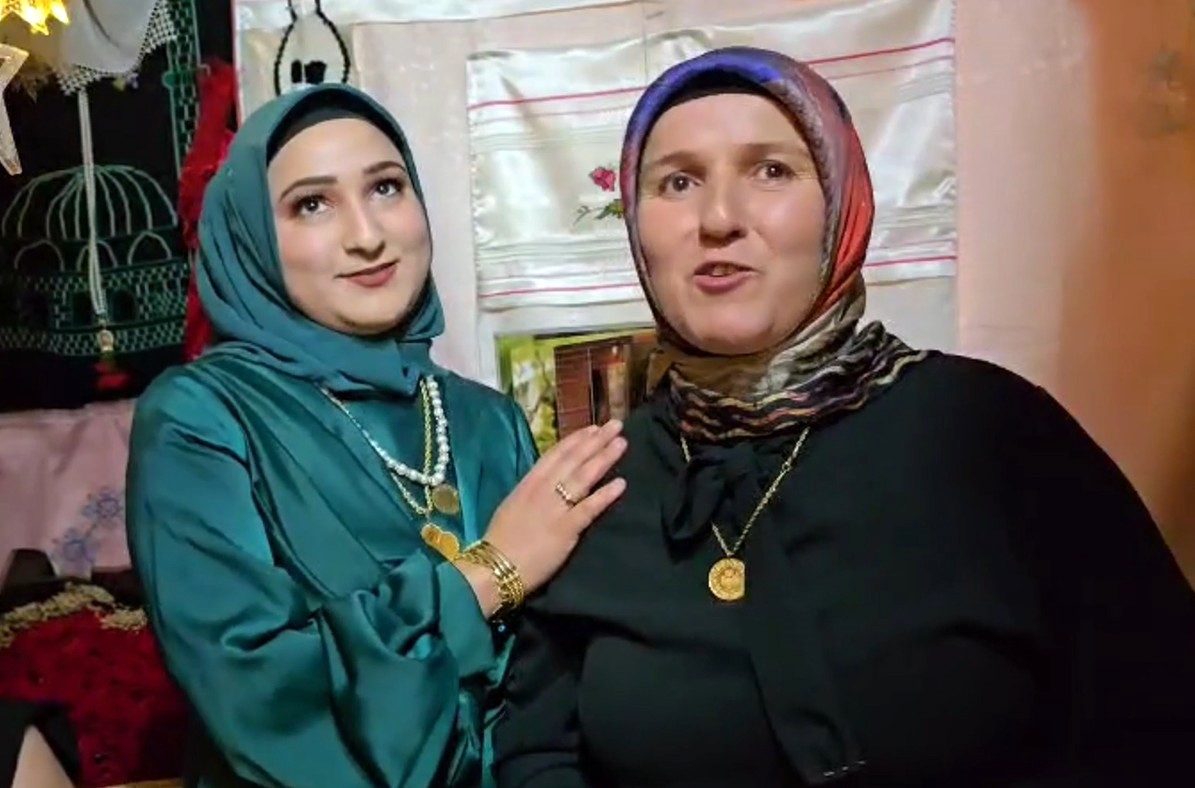 tokatta ceyiz asma gelenegi yasatiliyor VMSnlw9L