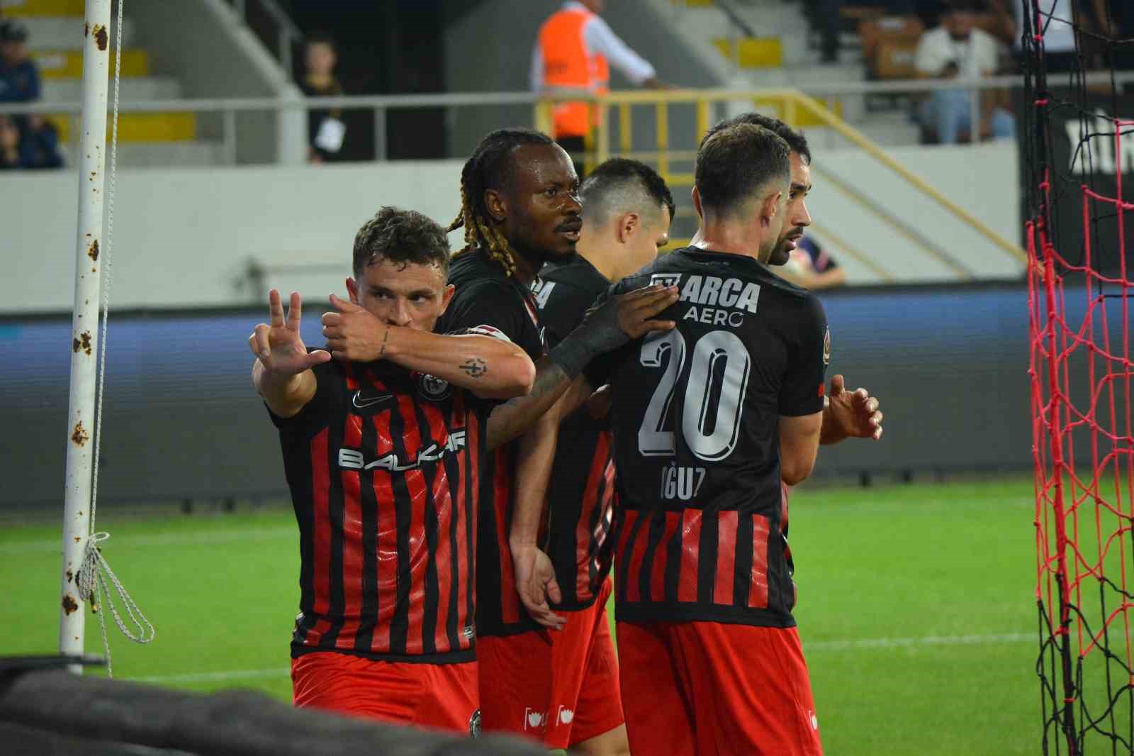 trendyol 1 lig corum fk 2 sariyer 1 lFW6t1jR