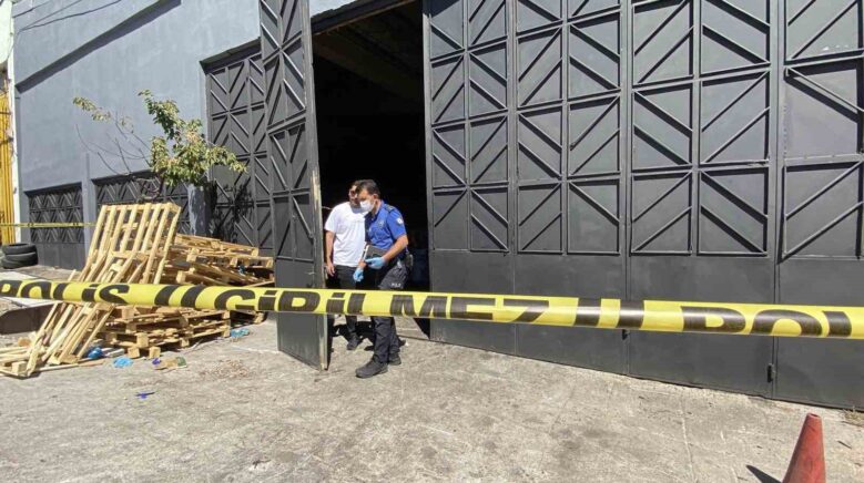 yag tankina dusen anne ve oglunun cenazesi morga kaldirildi 9rWRuF5G