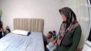 3 yildir aranan sahis evinde saklandigi bazanin yaninda yakalandi o anlar kamerada bxDL54fI