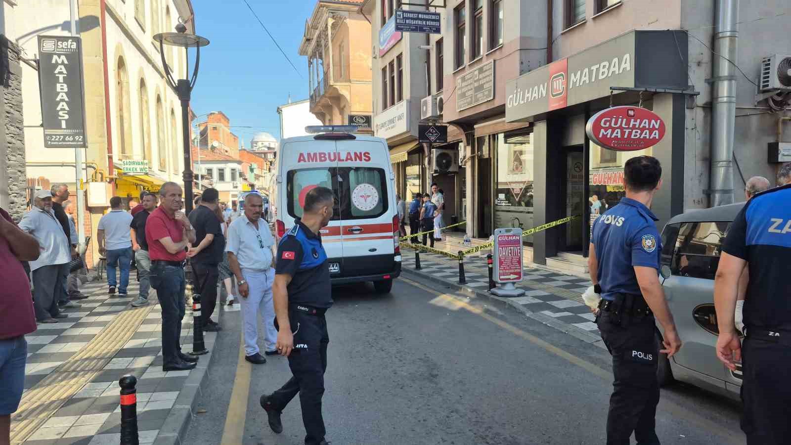 berberde karsilastigi husumetlilerine kursun yagdirdi 3 yarali jEJlQspE
