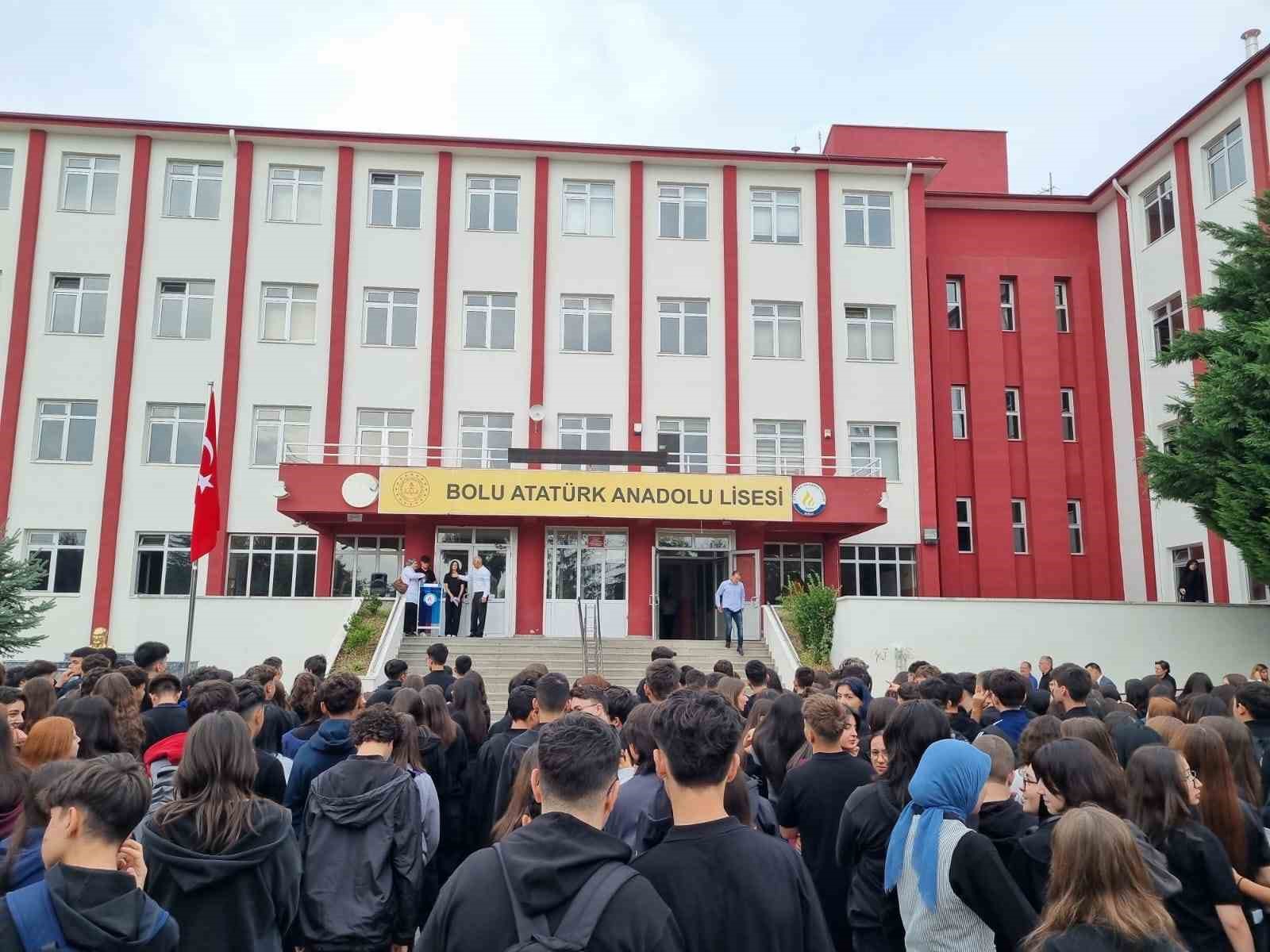 boluda 52 bin ogrenci ders basi yapti naR39fDl