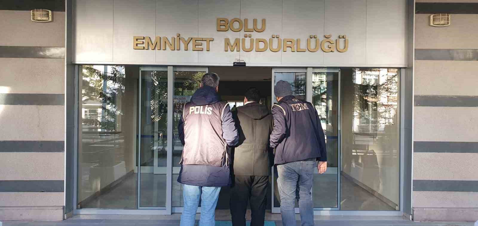 boluda farkli suclardan 52 yil cezayla aranan 5 kisi yakalandi 4DKzrSJD