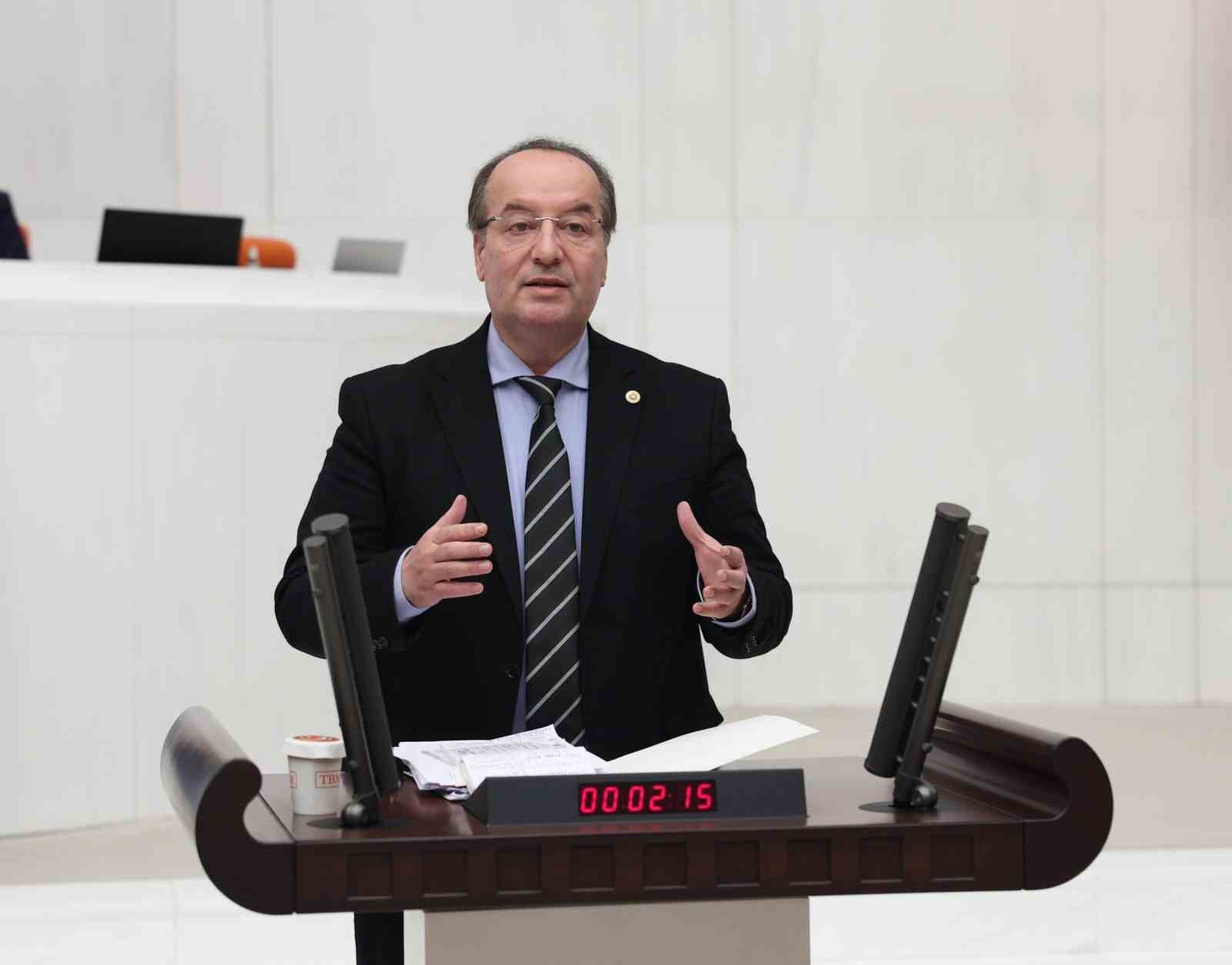 cevdet akaydan bakan tekine karabukteki egitim sorunlarina iliskin soru yagmuru cwbY8RUu