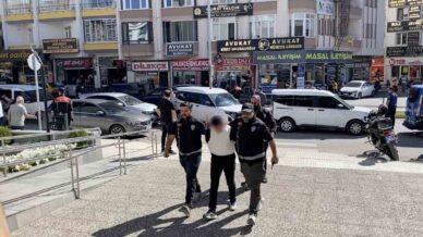 corumda petshop dukkanindaki cinayetle ilgili 3 zanli tutuklandi a2OjCsKl