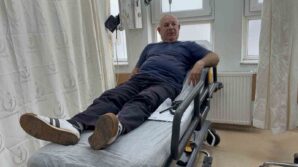 darbedilen kadini kurtarmak isterken kendisi saldiriya ugradi wspYbVC1