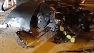 direksiyon hakimiyetini kaybetti once eve sonra direge carpti 1i agir 3 yarali ADU45bMC