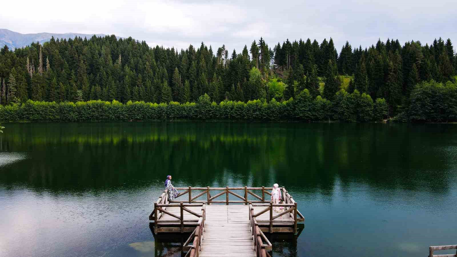 doganin kalbinde huzur karagol ziyaretcilerini mest etti 3w2W9XJz