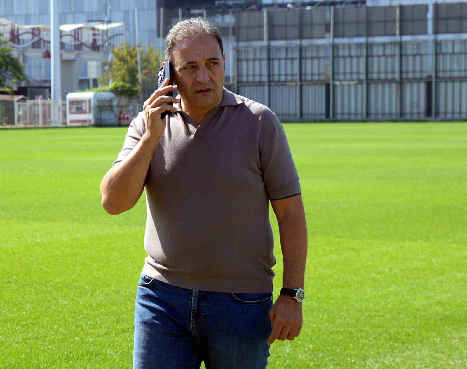 fuat capa cumartesiden once mutlaka bir forvet alacagiz zYeicalH
