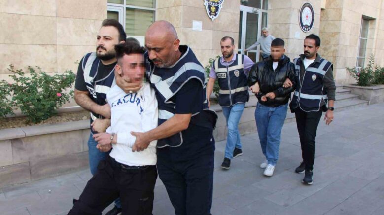 hem suclu hem guclu UNMwLpId