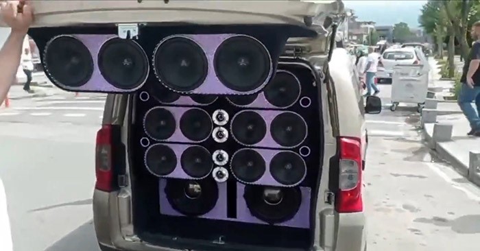 huzuru bozan suruculere polis ve jandarma goz actirmiyor 2psnhd87