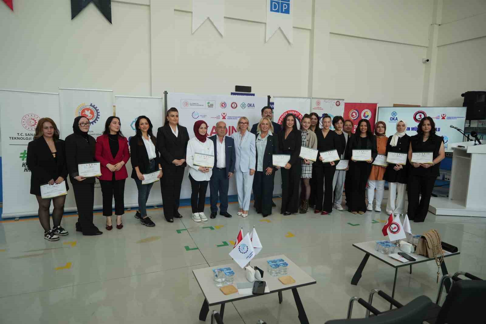 kadin muhendis okulu ilk mezunlarini verdi 4ekcPHJD