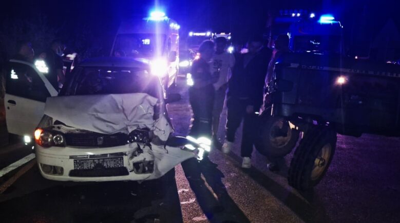 karabukte otomobil traktorle carpisti 4 yarali uPR6llRA