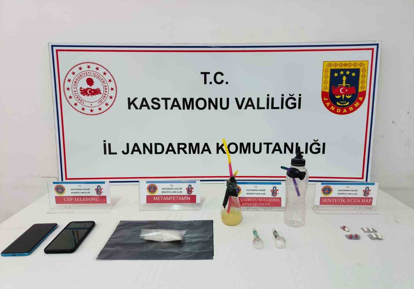 kastamonuda uyusturucu operasyonu 2 gozalti i2OqOAQ4