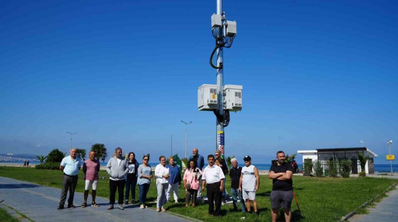 mahalleli baz istasyonunun tasinmasini istiyor itbzjz6j