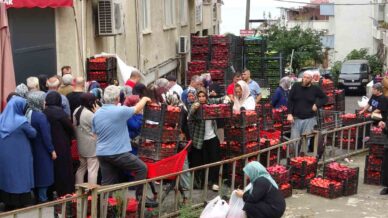 market acilisinda izdiham pFVcuCtA