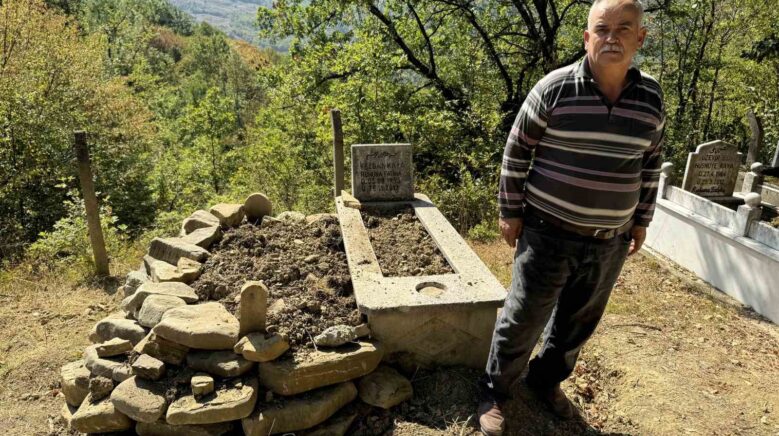 mezari kazip tahtalari kiran ayi cenazeye ulasamadan kacti khc8KIvs