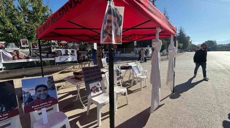 misafirleri uyandirmayin yazismalari mahkemede on buro muduru tabur tanik kursusunde m3LBuuaV