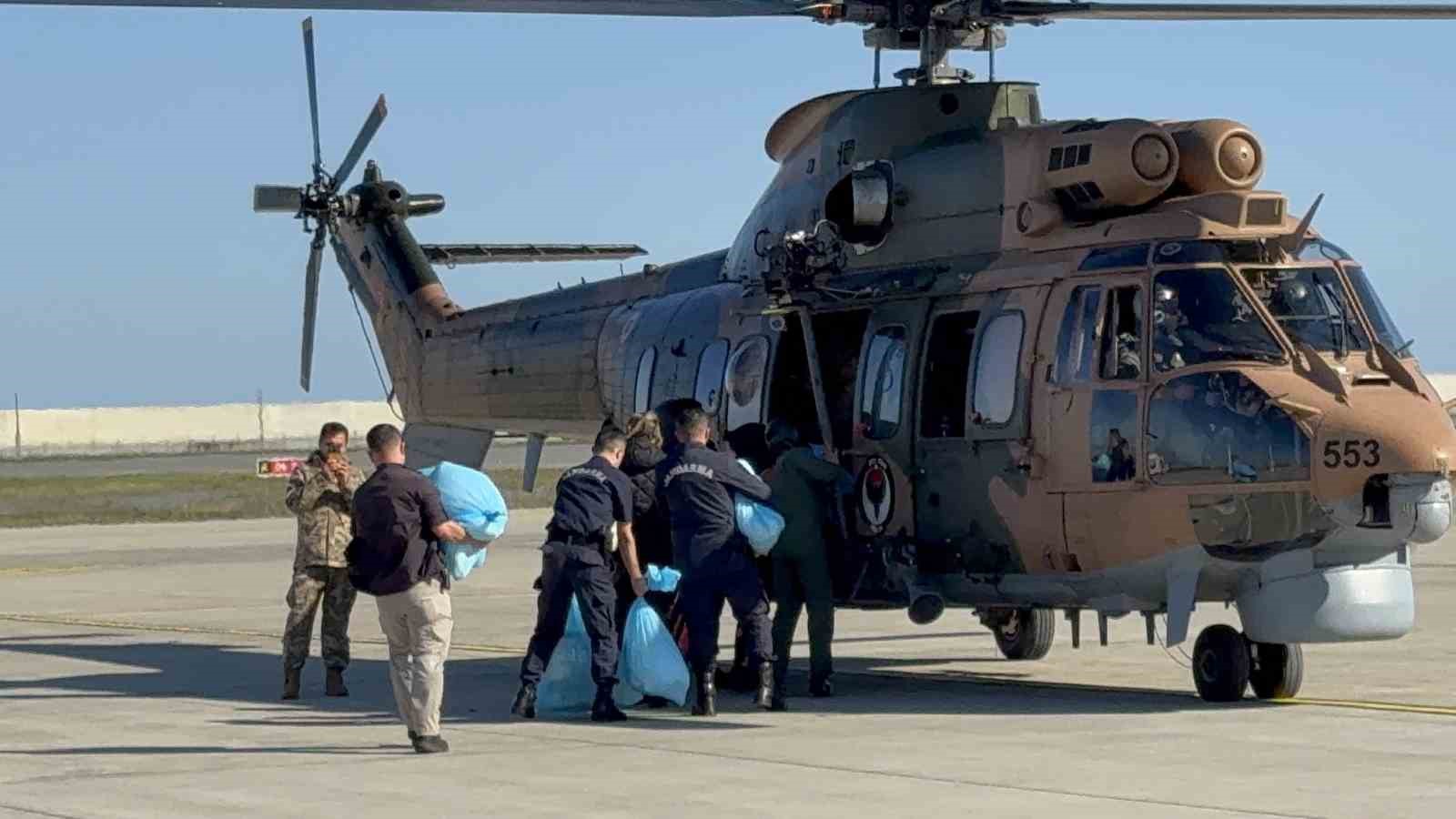 rizede camlihemsinin yaylalarina yardimlar helikopterle tasiniyor yWmRvce5