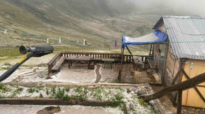 rizede yaylarda dolu yagisi Dq5M1D8g