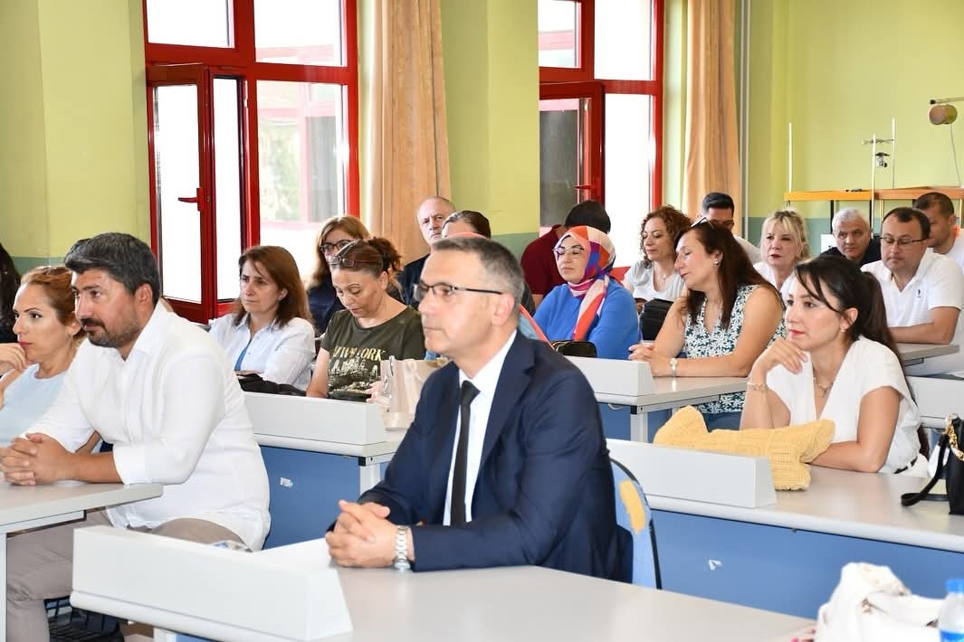 safranboluda ogretmenlerin mesleki calismalari basladi khp1gcOR