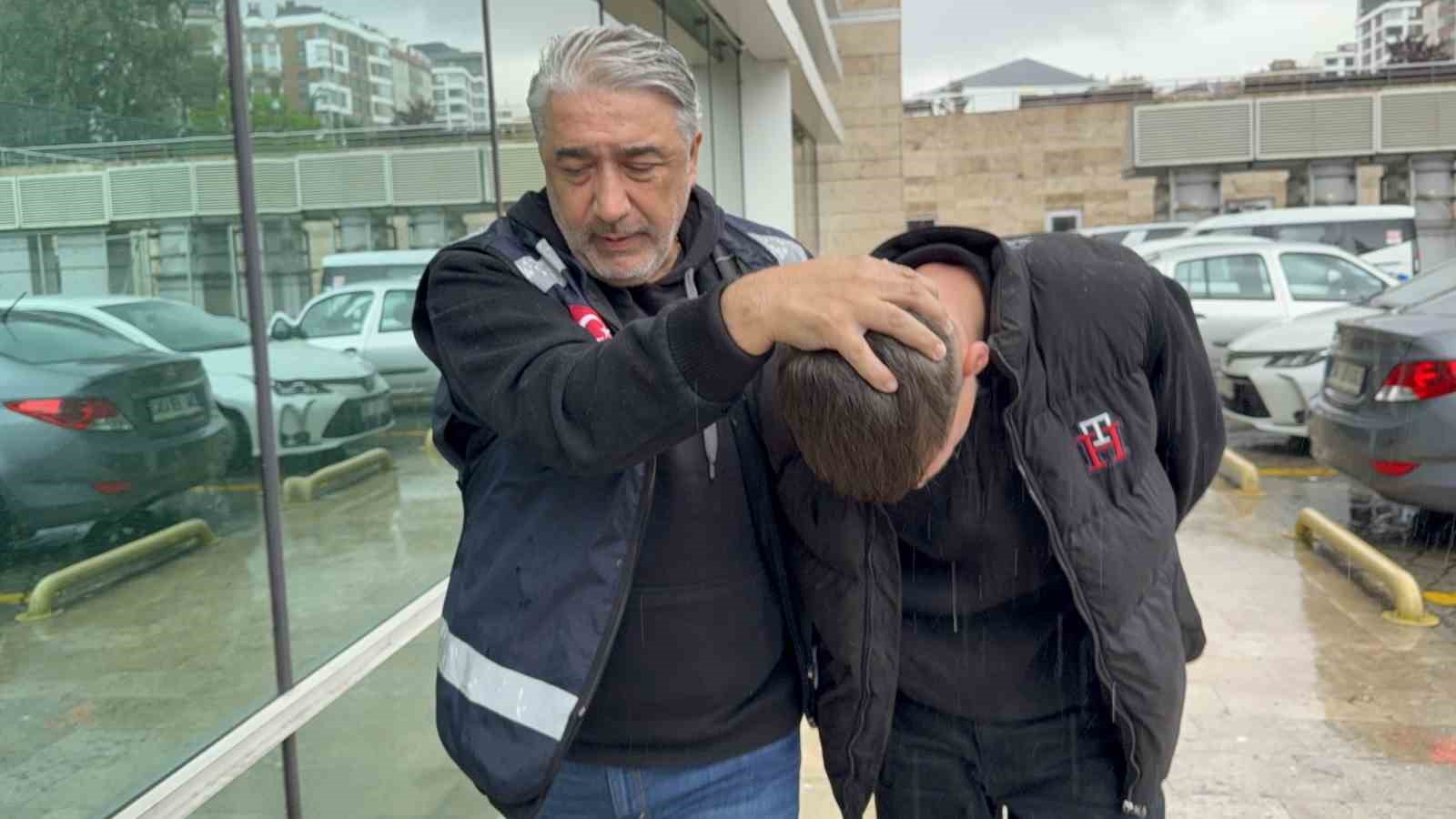 samsunda kamyonetin carptigi 2 kiz cocugu hayatini kaybetti UmOIIAF7