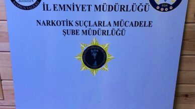 samsunda uyusturucuya 2 tutuklama UbnwOZFk