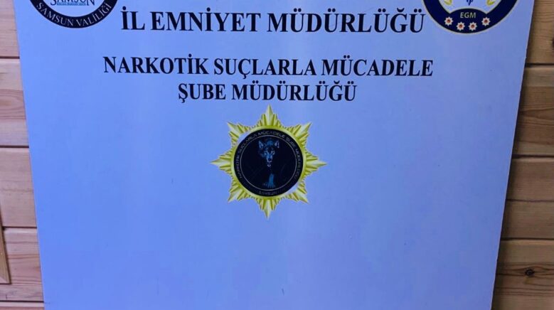 samsunda uyusturucuya 2 tutuklama UbnwOZFk