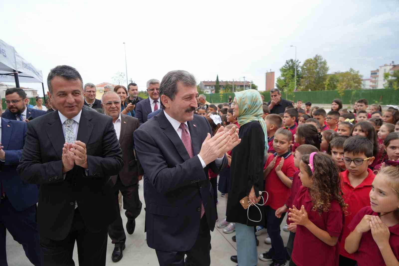 samsunda yeni egitim ogretim yilinin ilk dersi yesil vatani korumak sdayQbIh