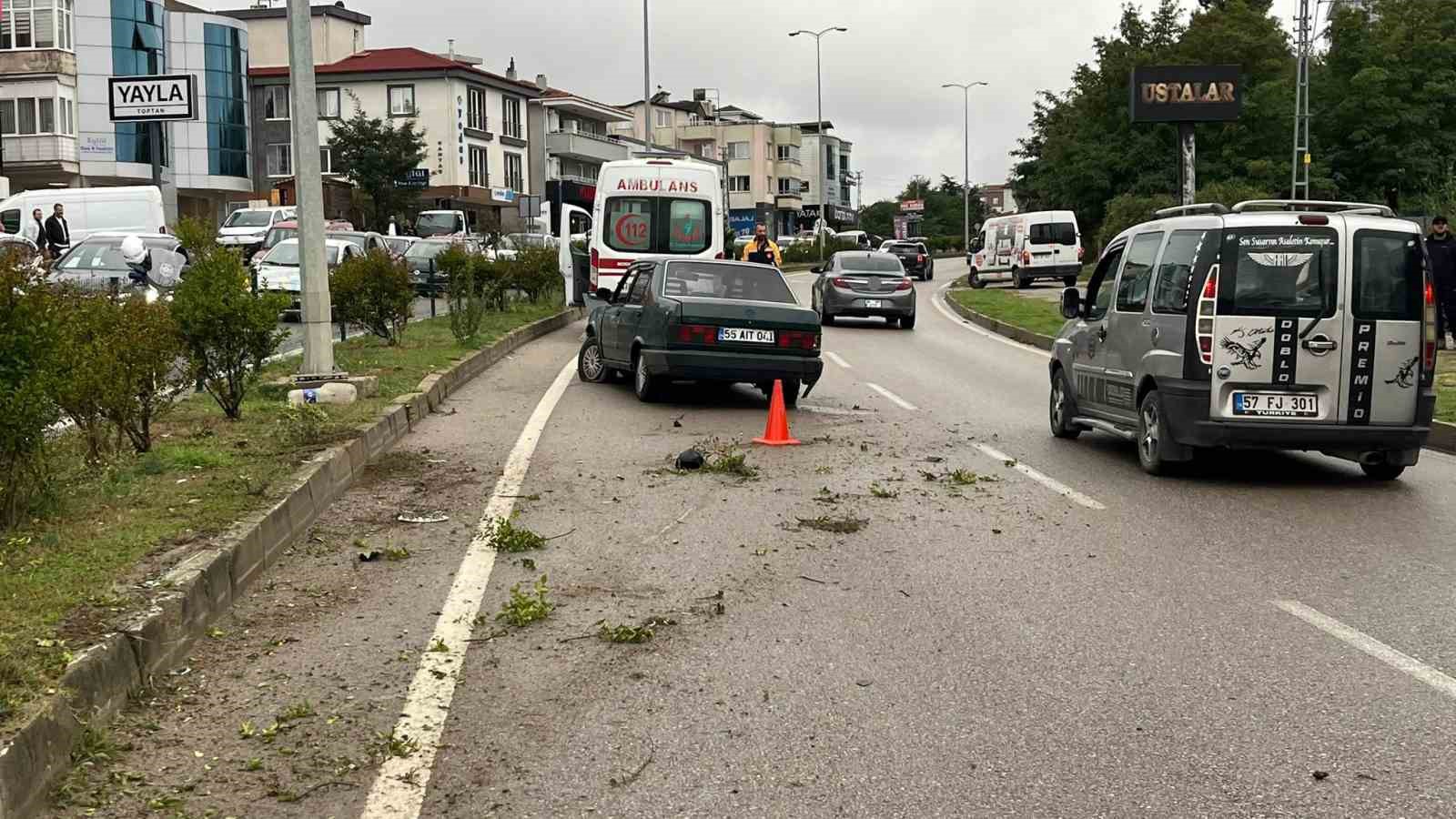 sinopta 6 aracin karistigi zincirleme kaza 1 yarali BZF1Qjgb