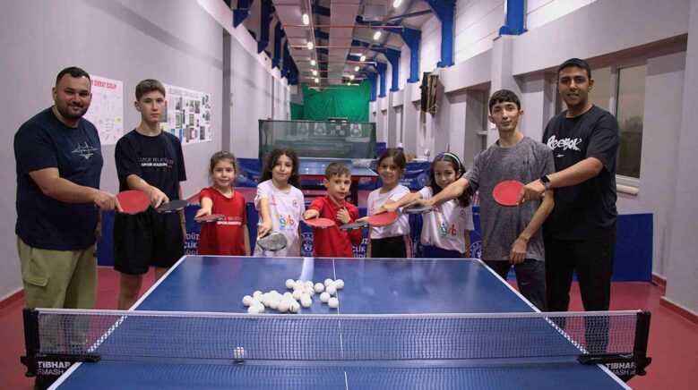 spor akademisi oyunculari cekirdekten yetistiriyor dYYrK2BP