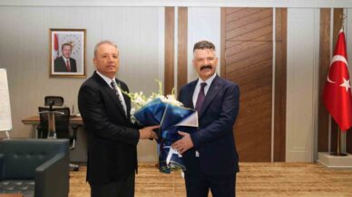 trabzon il emniyet muduru ali logoglu gorevine basladi 9XzPH7Dn