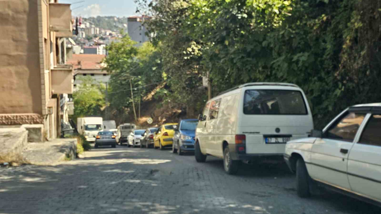 zonguldakta hatali park cileden cikartti vatandaslar duba istiyor