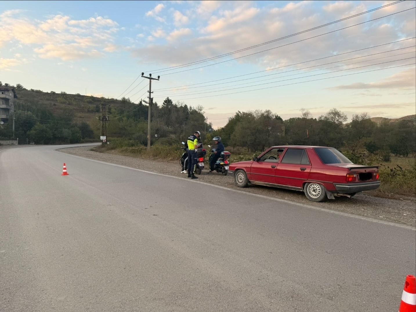 zonguldakta huzur operasyonlarinda 47 aranan sahis yakalandi kacak ocaklar imha edildi