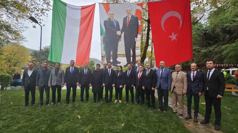 100 yil once macarlarin yasadigi catalagzinda turk macar dostluk parki acildi wlpXLA3u