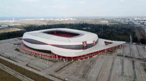 19 mayis stadyumunun bakim onarim calismalarinda yariya gelindi MOXFkGET