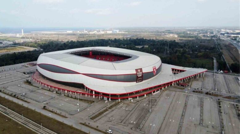 19 mayis stadyumunun bakim onarim calismalarinda yariya gelindi MOXFkGET