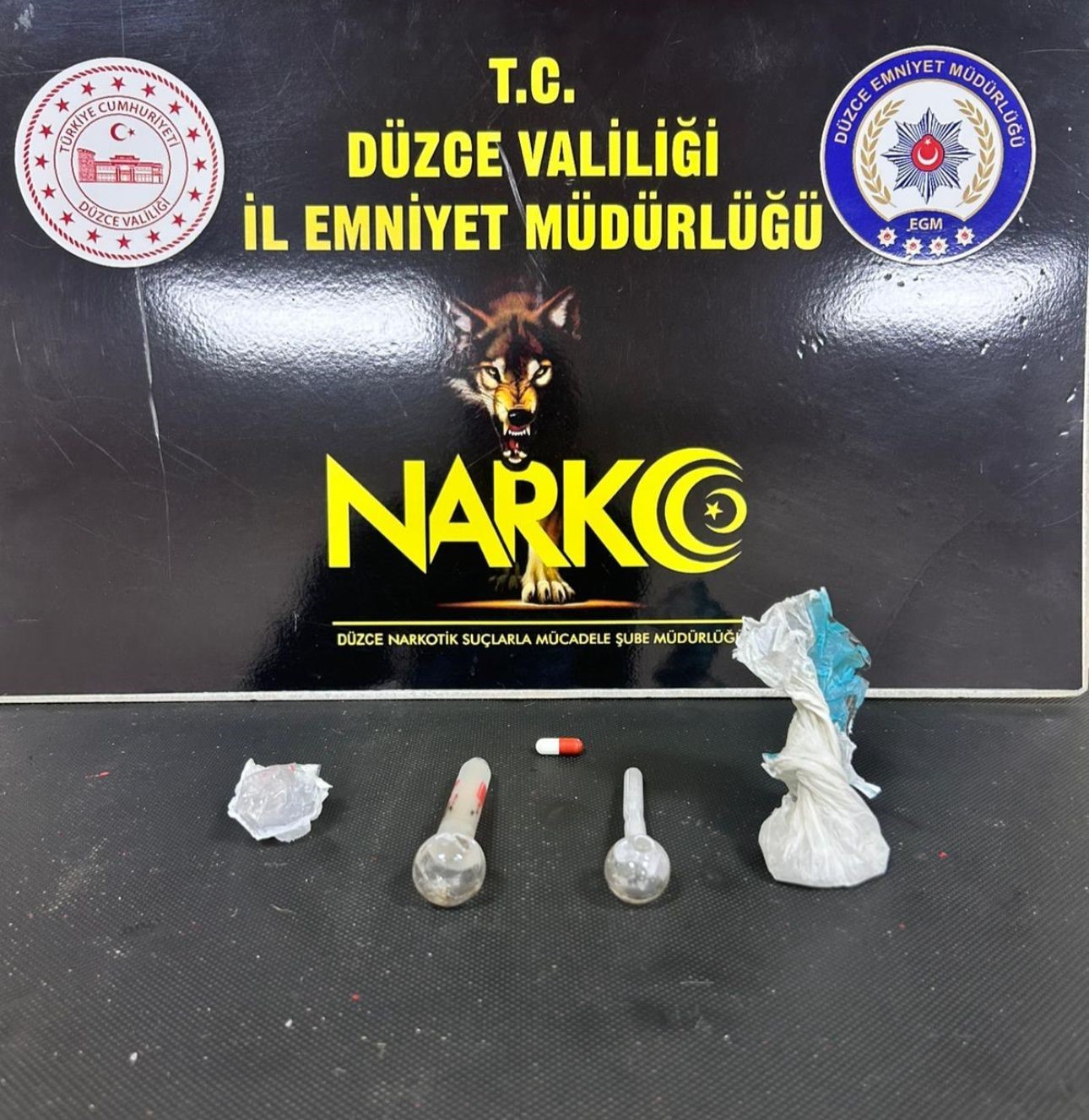 19 suc kaydi bulunan sahis uyusturucu ile yakalandi NivLd6I5