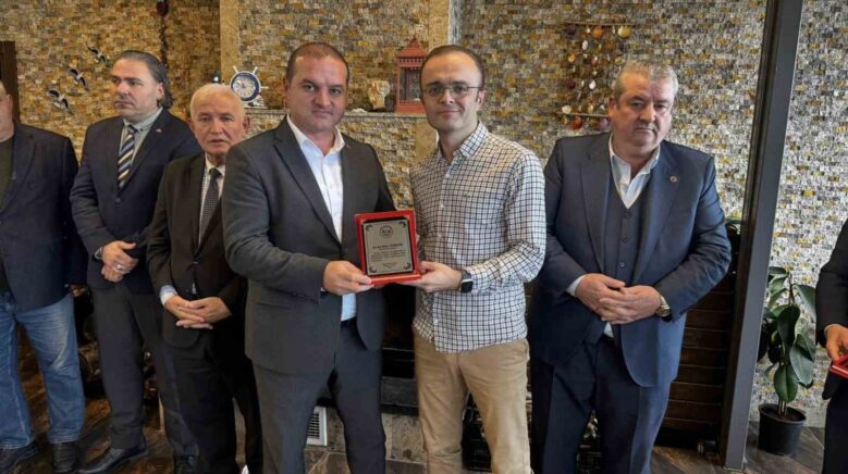 alapli kent konseyinden alapli belediyespora moral kahvaltisi 4qINTxmh