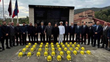 amasradaki patlamada olen madenciler unutulmadi siK75uIN