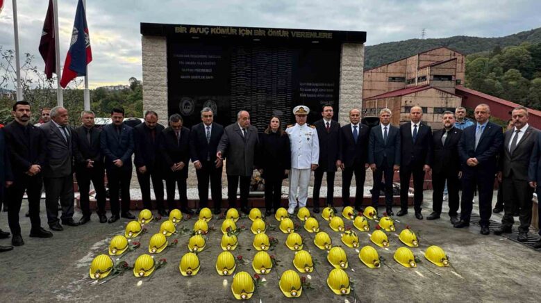 amasradaki patlamada olen madenciler unutulmadi siK75uIN