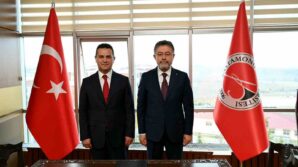 bakan yumakli rektor topaldan calismalarla ilgili bilgi aldi TfhspBAv