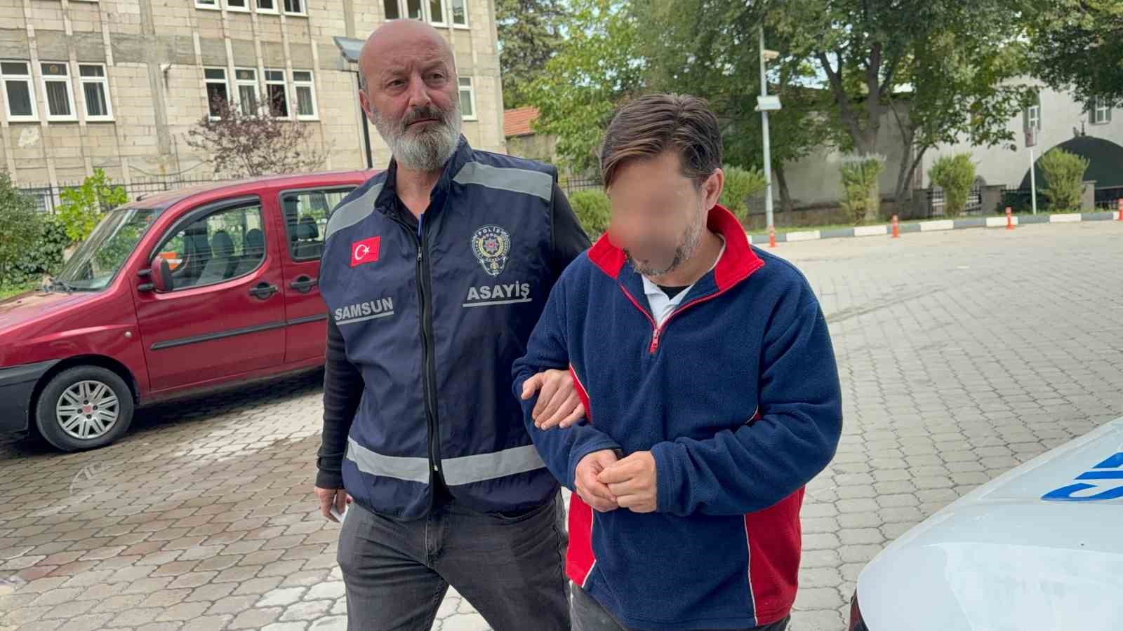 balkondan girdigi evlerden 70 bin liralik esya calan hirsiz tutuklandi Kn8JllHY