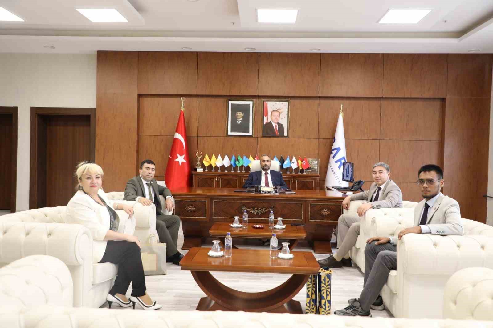 baru ozbekistan ile egitimde is birligi agini genisletiyor 85TSyyWH