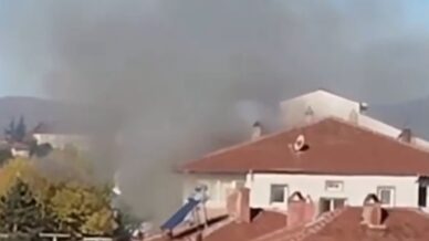 boluda apartman dairesi alev alev yandi c64PmlJU