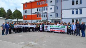 boluda lise ogrencilerinden filistine destek d737GwHM