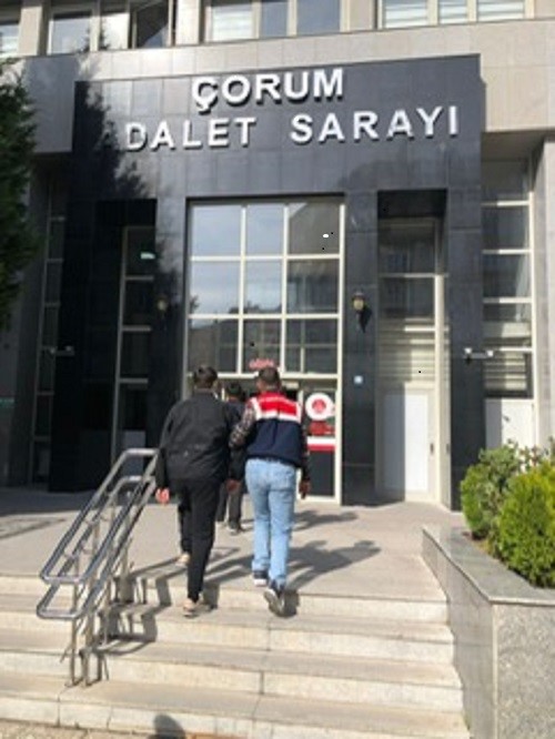 cocuklara sosyal medyadan molotof hazirlama egitimi veren sahislara operasyon 2 tutuklama lh8upvLe
