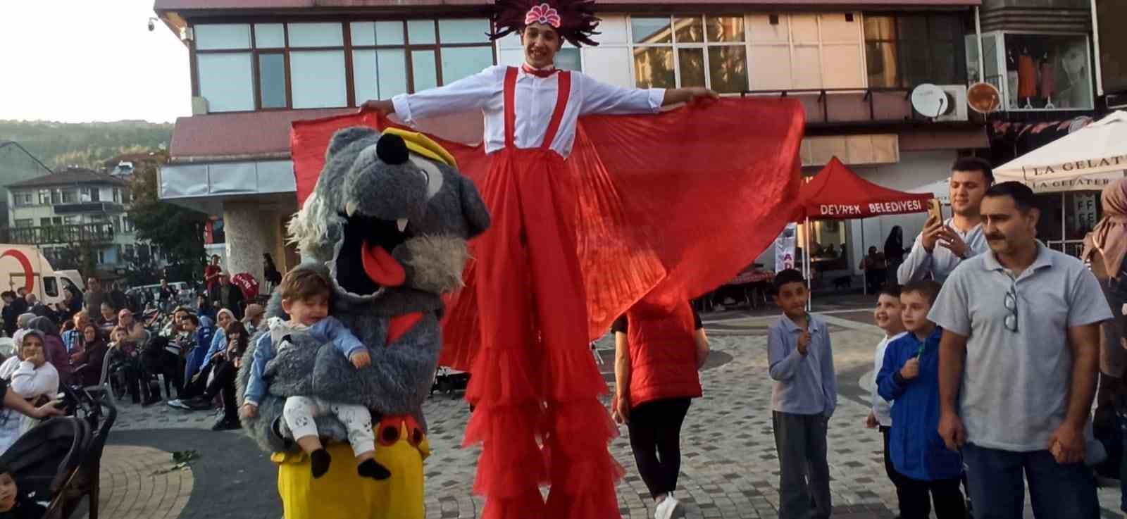devrek belediyesi tarafindan sunnet soleni duzenlendi FUI1Zm42