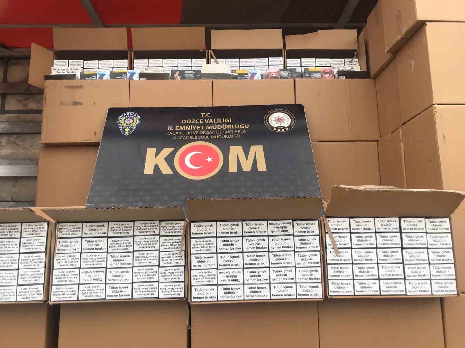 duzcede kacakcilara goz actirilmiyor YYG2EL7H